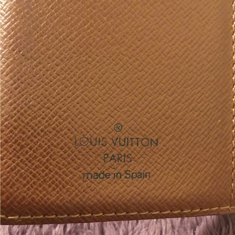 Louis Vuitton Brown and Gold Monogram PM Agenda 2008 - Picture 6 of 16